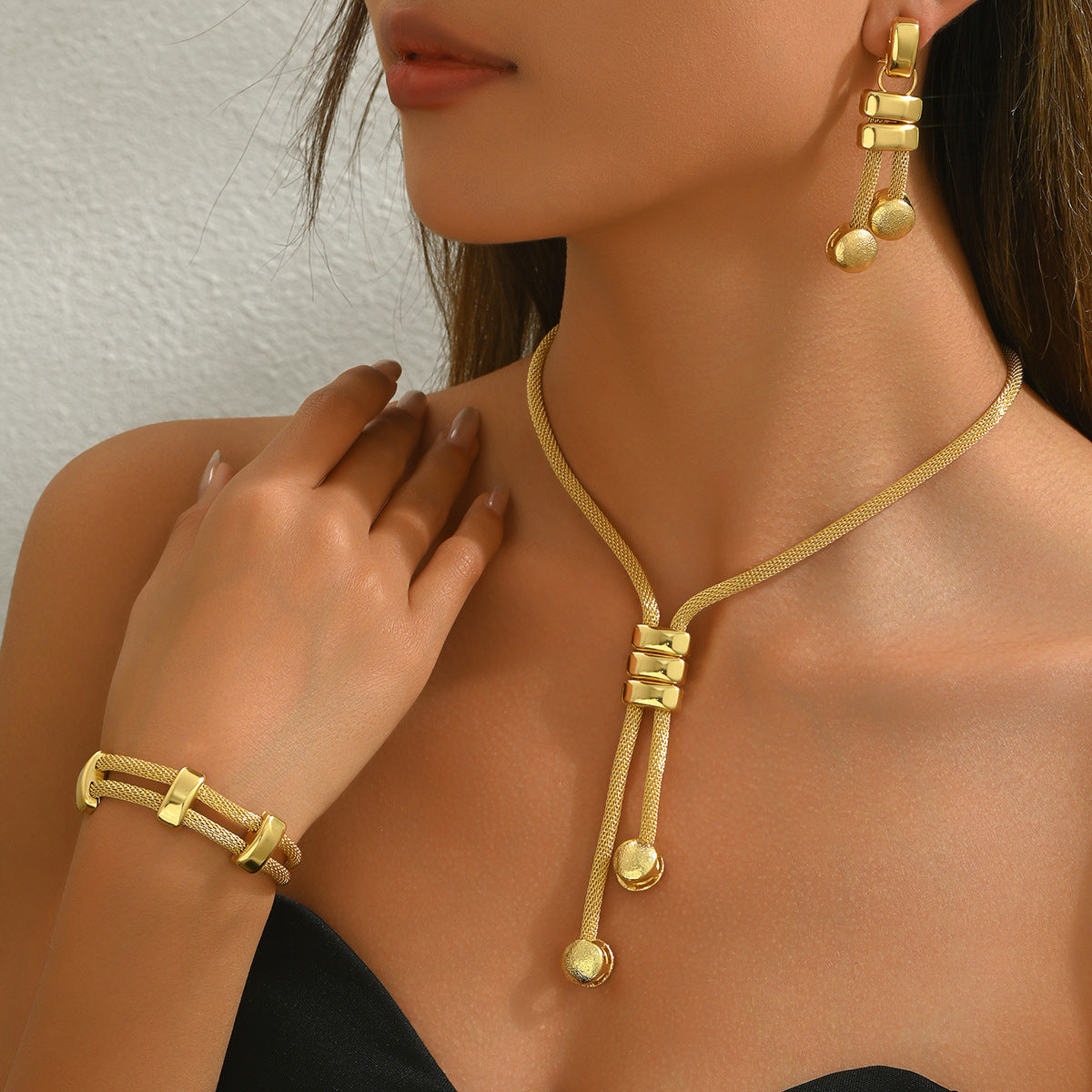 Elegant 3-Piece Mesh Chain Jewelry Set - Tassel Necklace, Bracelet & Dangle Earrings(gold) - Image 2