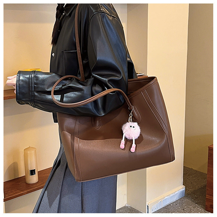 Black Chic Large Capacity Tote Bag - PU Leather Commuter Shoulder Handbag for Women - Image 8
