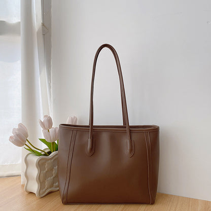 Brown Chic Large Capacity Tote Bag - PU Leather Commuter Shoulder Handbag for Women - Image 2