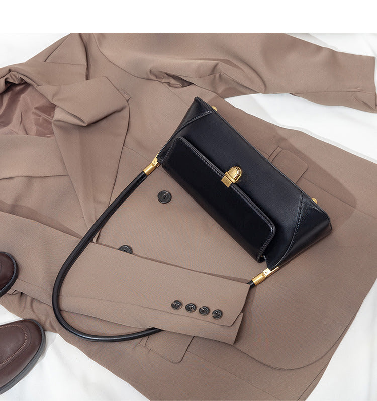 Black Elegant Vintage Baguette Shoulder Bag - Chic PU Leather Underarm Purse with Gold Clasp - Image 2