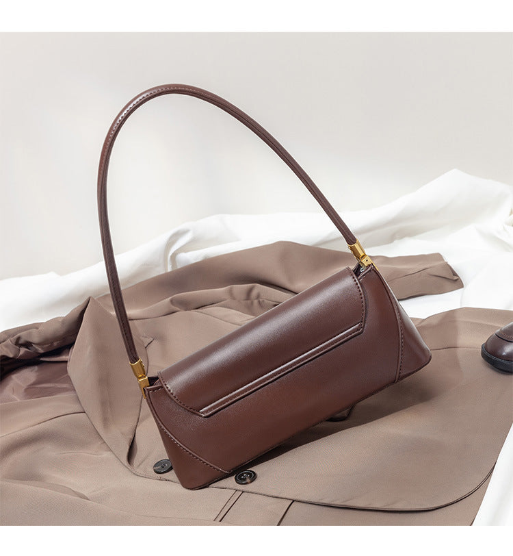 Black Elegant Vintage Baguette Shoulder Bag - Chic PU Leather Underarm Purse with Gold Clasp - Image 6