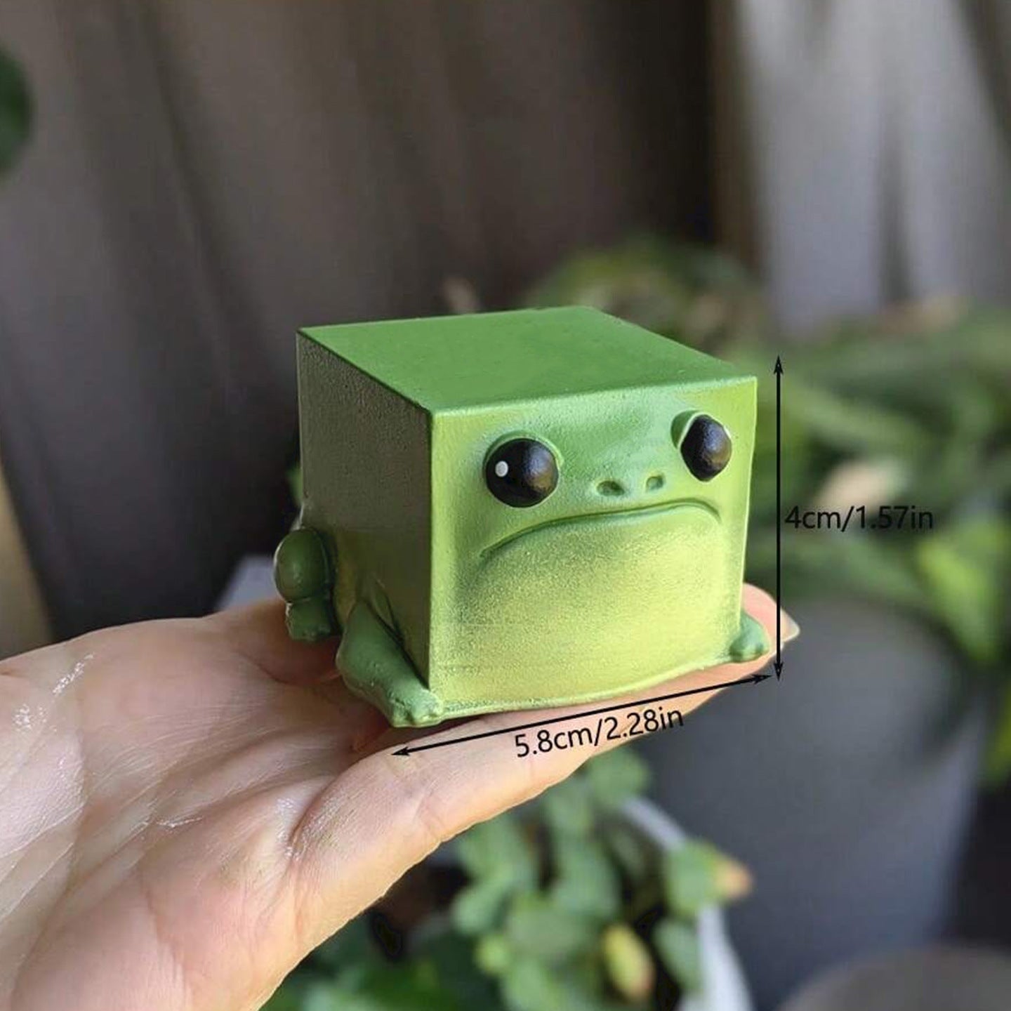 Adorable Ugly-Cute Frog Resin Figurine – 2-Pack Set for Desk, Home & Office Decor - Image 5