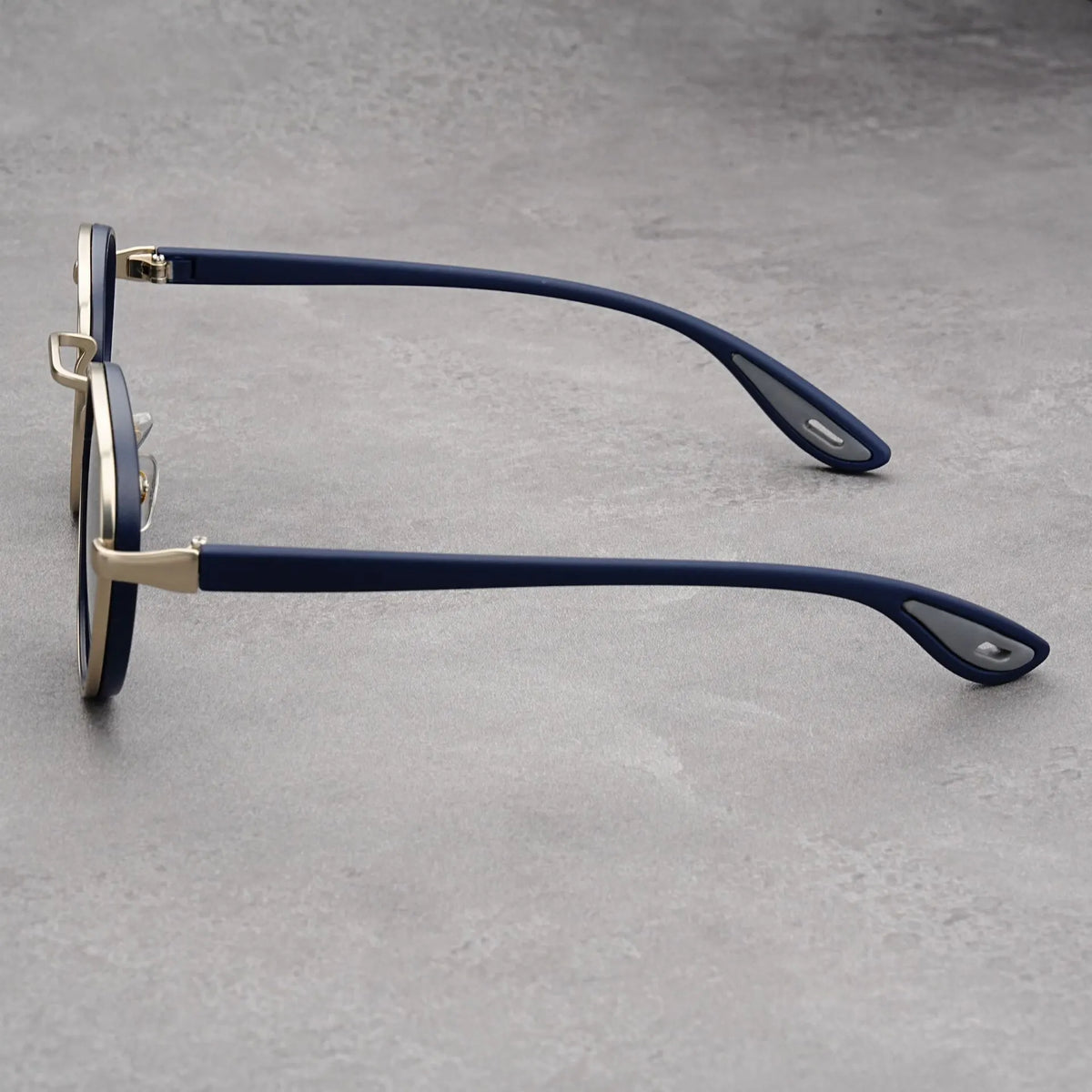Silver Frame With Blue Rim Retro Round Sunglasses Vintage Metal & PC Frame Casual Classic Style for Men and Women - Lightweight 137mm Width - Image 3