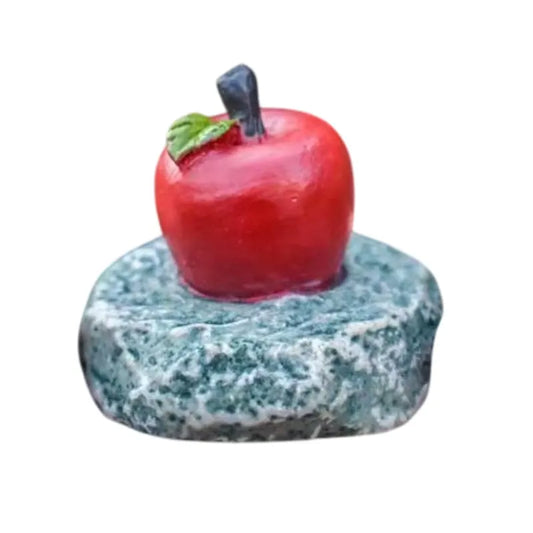 Zelda Goddess Statue Figurine(Small Goddess Statue + Apple) - Retro Resin Finish, Hyrule Shrine Model for Garden, Aquarium & Car Decor - Image 3