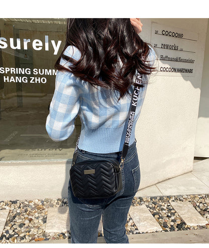 Women's Black Quilted Crossbody Bag Small PU Leather Shoulder Purse with Wide Patterned Strap Ideal for Travel and Daily Use - Image 6