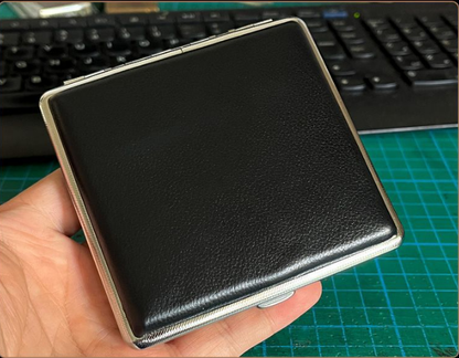 Genuine Leather Cigarette Case Holder 20 Stick Capacity Retro Vintage Style Stainless Steel Frame Pocket Box Mens Gift Black