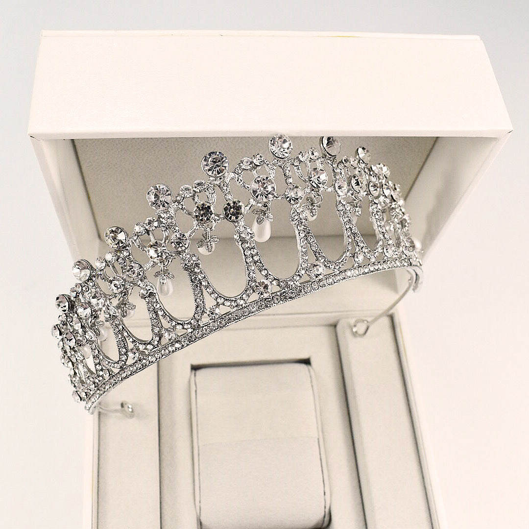 Exquisite Handmade Bridal Pearl and Rhinestone Crown - K9 White Crystal Princess Tiara for Weddings and Birthdays - Image 3
