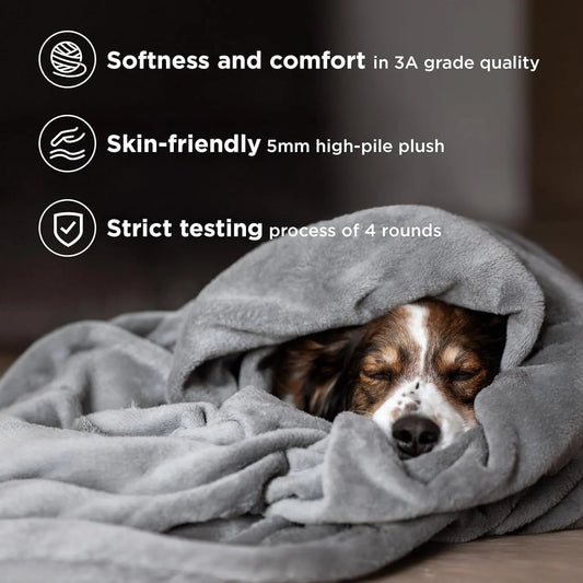 Grey Ultra-Soft Coral Fleece Blanket – Lightweight Summer Throw for Office Naps, Air Conditioning, and Cozy Home Use(120*200cm) - Image 3