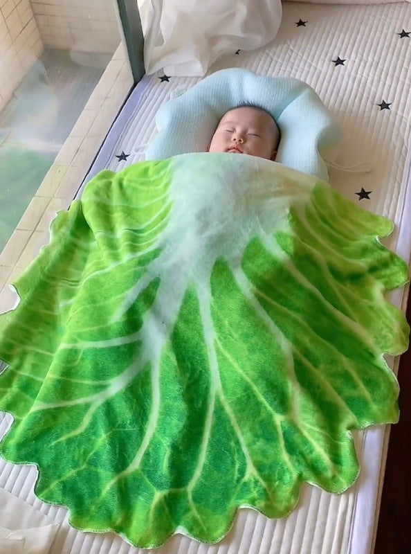 Cute Cabbage-Shaped Fleece Blanket – Fun and Cozy Throw for Naps, Office Use, Air Conditioning, or Baby Swaddling (Green & White)(100cm*100cm) - Image 4