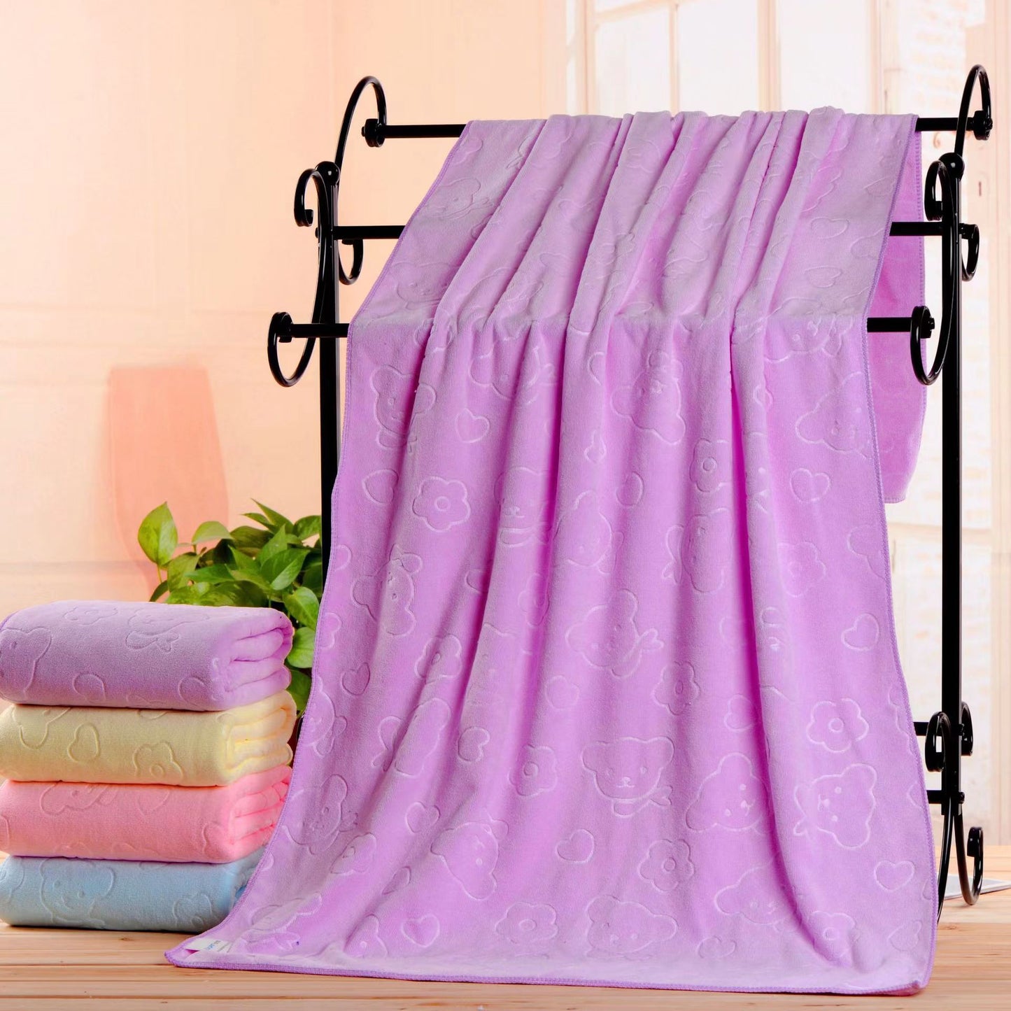 2-Pack Purple Embossed Microfiber Bear Bath Towels – 70 x 140 cm, Ultra-Absorbent and Soft for Bath, Beach & Gym