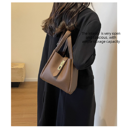 Pink Retro 2-Piece Women's Bucket Bag Set with Removable Inner Pouch PU Leather Crossbody Handbag and Fashionable Tote for Australian Everyday Use - Image 3