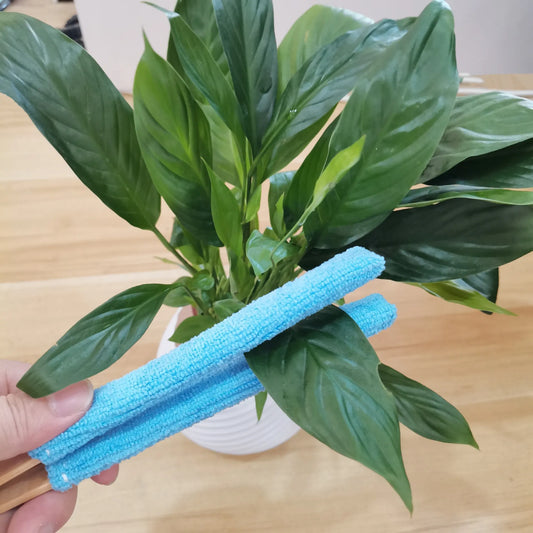 Red 3 Pack Microfiber Plant Leaf Cleaning Tongs with Removable Sleeves and Natural Bamboo Handles for Houseplants Maintenance - Image 4