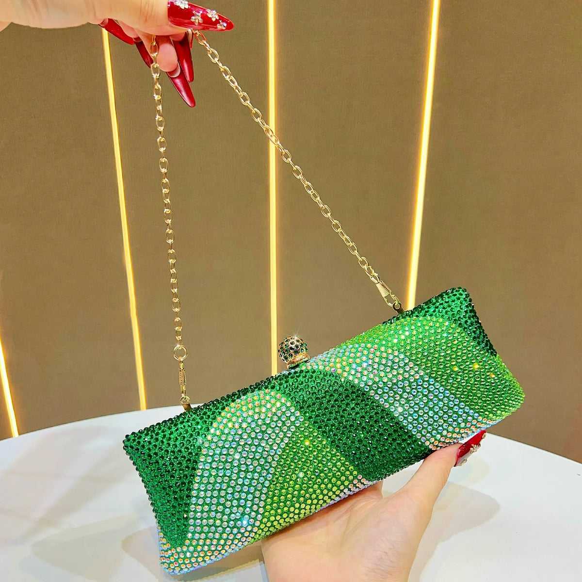 Luxury Green Crystal Evening Clutch Bag Gradient Rhinestone Hard Case Purse with Detachable Chain for Wedding Prom Cocktail Party Fits Smartphone