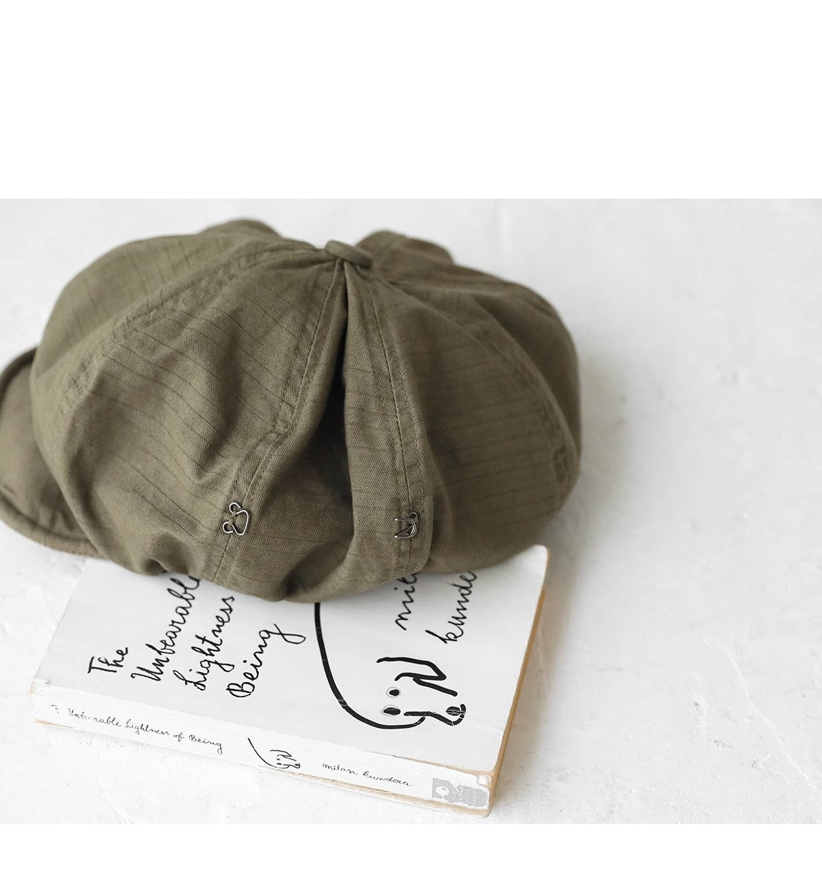 Oversized Slouchy Newsboy Cap - Vintage Japanese Style Baker Boy Hat - Soft Textured Fabric - Beige (Adjustable 54-60cm) - Image 2