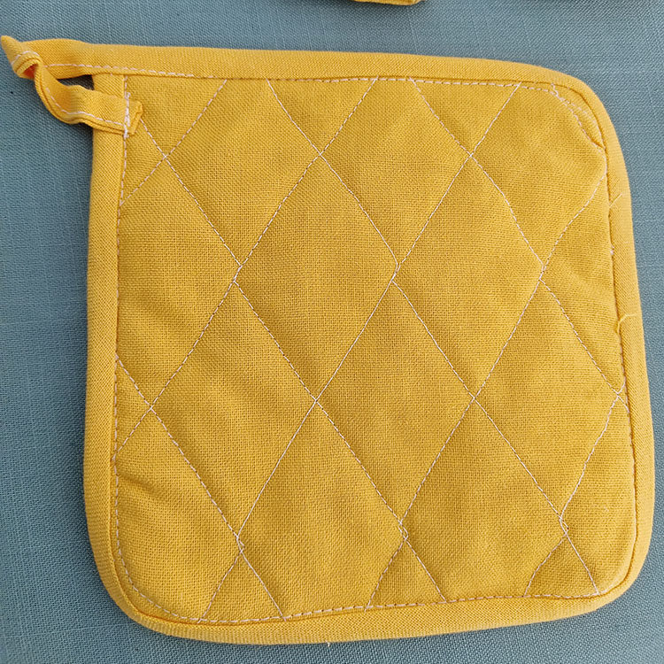 3-Piece Yellow Gingham Cotton Kitchen Linen Set - Reversible Placemat, Fringed Napkin & Quilted Pot Holder - Yarn Dyed Checkered Dining Bundle - Image 4