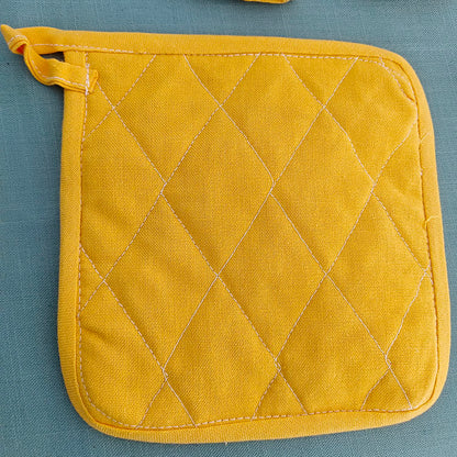 3-Piece Yellow Gingham Cotton Kitchen Linen Set - Reversible Placemat, Fringed Napkin & Quilted Pot Holder - Yarn Dyed Checkered Dining Bundle - Image 4