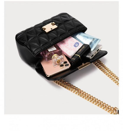Quilted Chain Crossbody Bag for Women Classic White Shoulder Underarm Bag Elegant Designer Style Luxury Texture Versatile Daily Handbag - Image 5