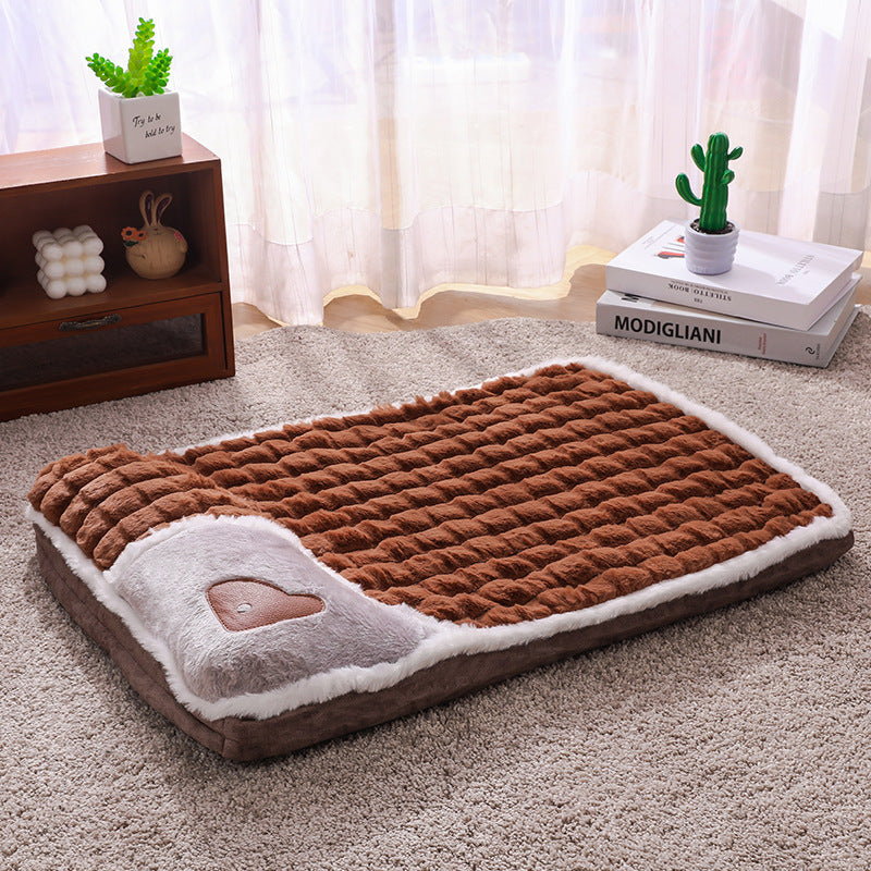 Thickened Pet Sofa Bed L Size 60x40cm Coffee Dog Mat with Integrated Pillow Soft Washable Sleeping Pad for Dogs and Cats All Season Comfort