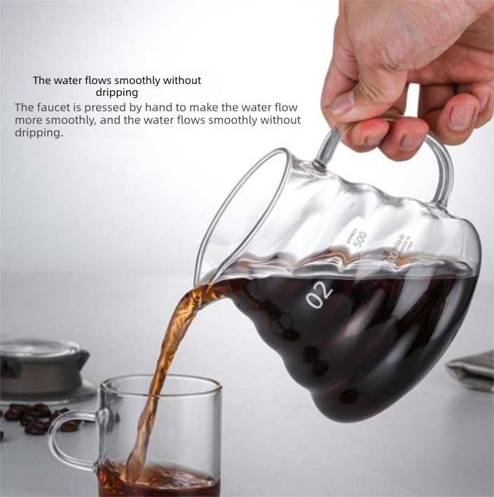 800ml Extra Large Glass Coffee Server - Heat Resistant "Cloud" Pour Over Carafe with Lid - Family Size Drip Coffee Pot & Tea Pitcher (3-5 Cups) - Image 4