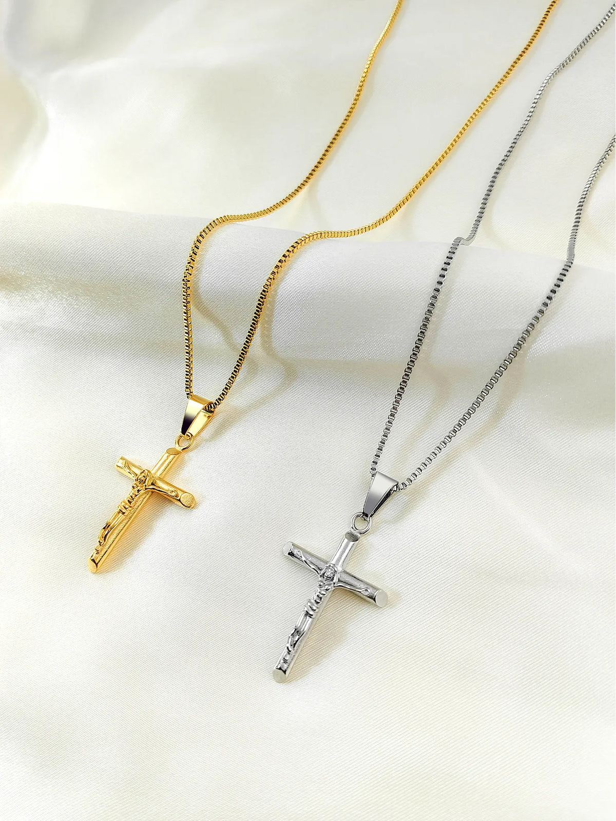 Men's Vintage Cross Pendant Necklace 2-Piece Set – Includes Classic Steel & Luxury Gold Titanium Steel Chains (60cm Box Chain) - Image 2