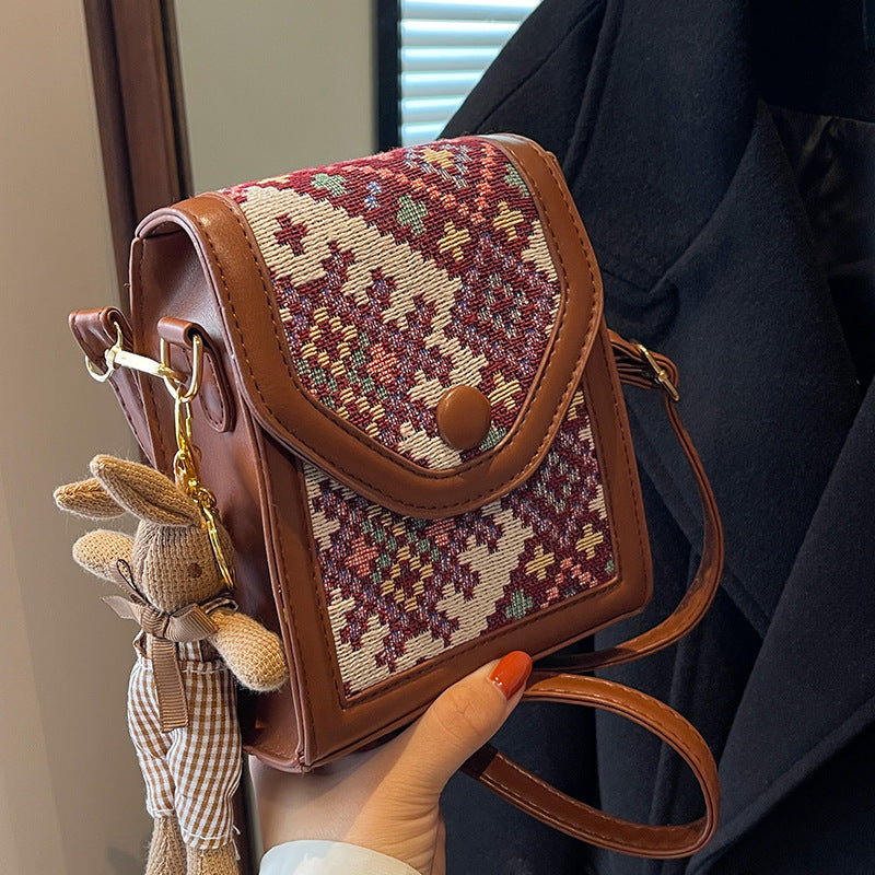 Red Boho-Chic PU Leather Crossbody Phone Purse with Cute Rabbit Pendant - Stylish Multi-Functional Compact Square Bag - Image 2