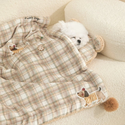 Plaid Apple Premium Soft Fleece Dog Bed Quilt & Pillow Set (S Size 50 x 35 CM) - All-Season Reversible Warm Cat Nap Pad - Image 2