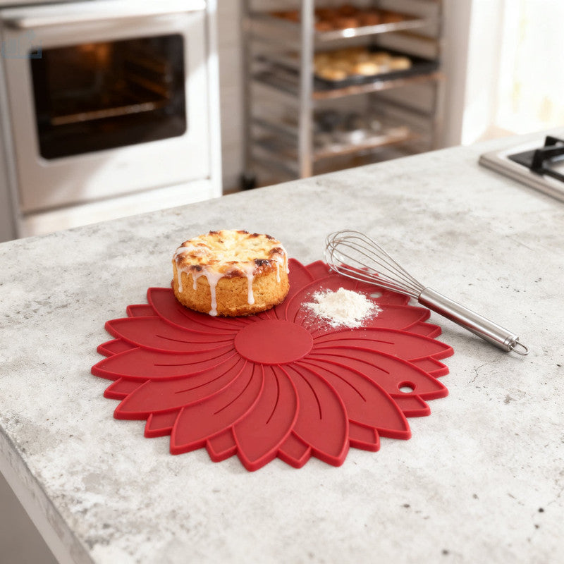 5-Piece Round Flower Silicone Trivet Set – Heat-Resistant, Non-Slip, Dishwasher-Safe Pot Holder for Kitchen Protection and Table Decoration - Image 2