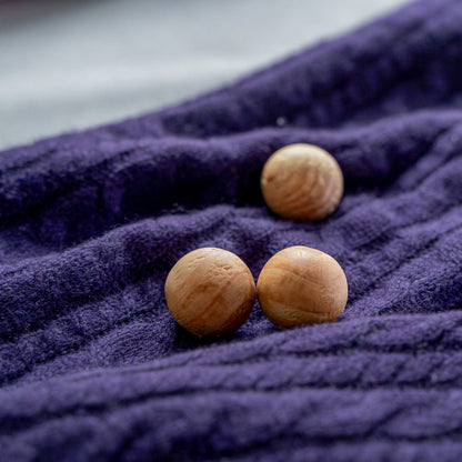 32 Pcs Living Today Cedar Wood Balls –  Scented Moth-Repellent Balls - Image 4