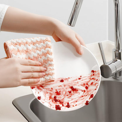 10 Pcs Super Absorbent Reusable Microfibre Cleaning Cloths 30 x 30 cm - Image 2