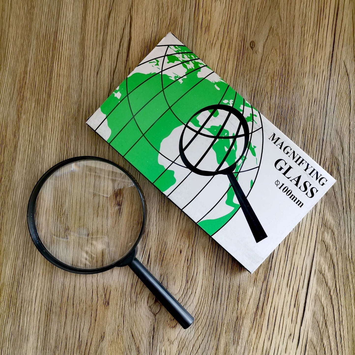 100mm Magnifying Glasses with Handle - Image 2