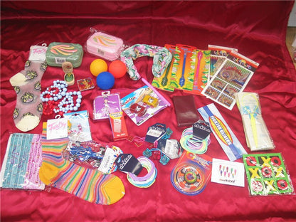 Clearance -2 bags of Lucky-dips pre-packed assorted items - Image 3