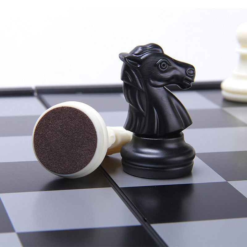 Chess game set with magnet box - Black and white - Image 6