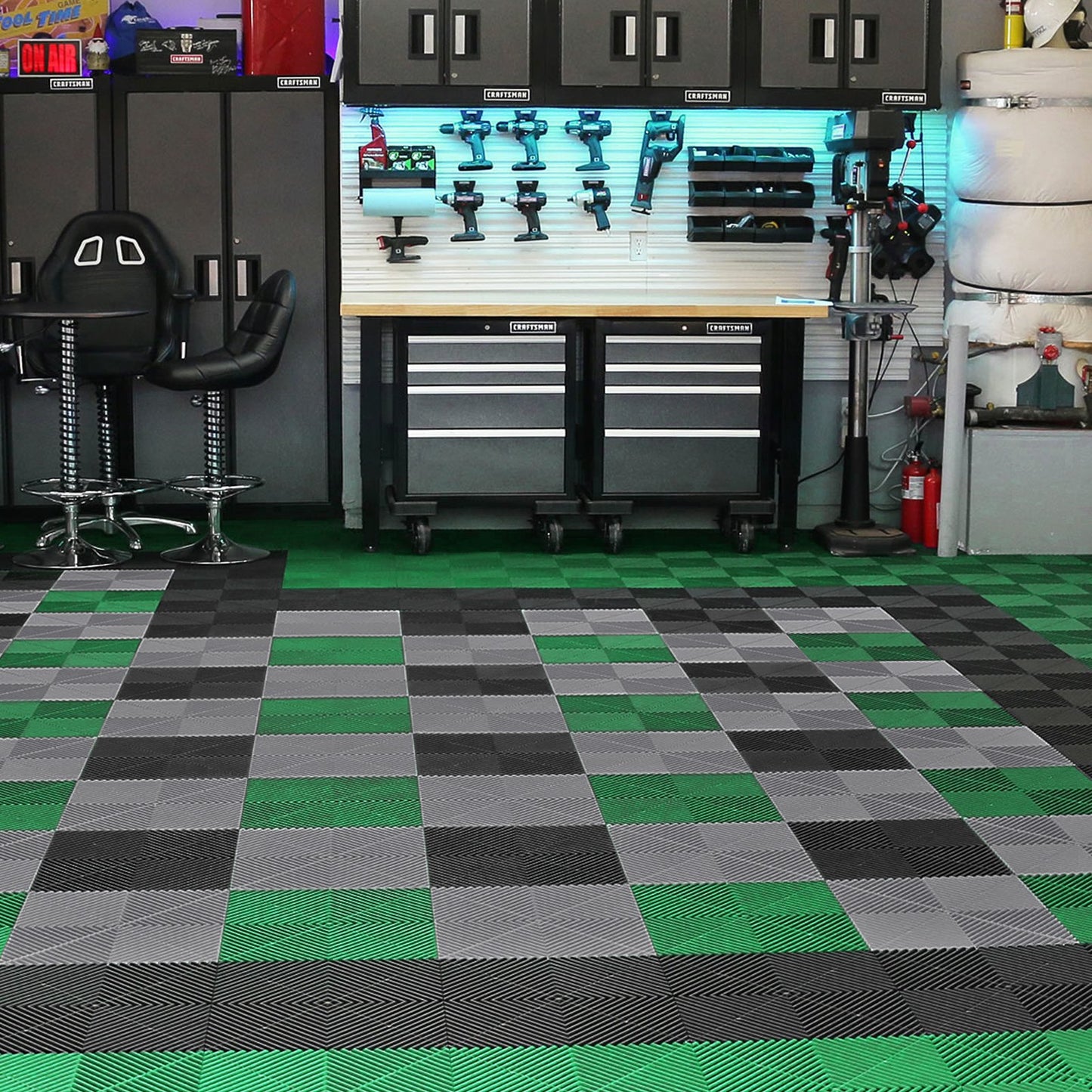 Interlocking Drainage Mat, 31 x 31 cm Modular Interlocking Cushion, 40 Pcs Splicing Drainage Mats, Non-Slip Gray PP Drainage Floor Tile and Shower Mat, for Garage, Garden, Kitchen & Outdoor - Image 8