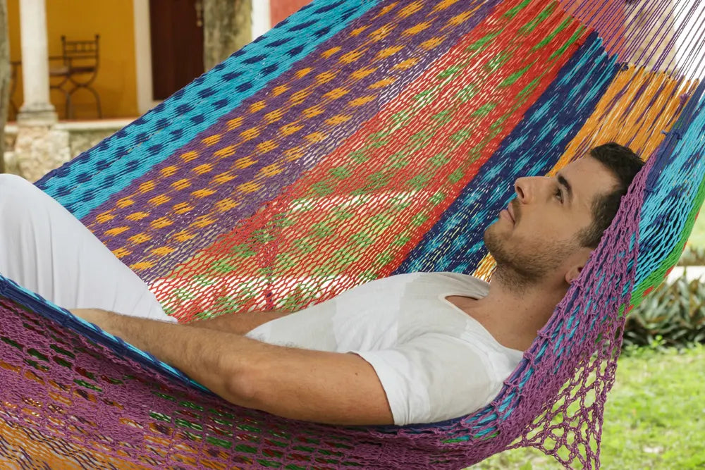Outdoor undercover cotton Mayan Legacy hammock with hand crocheted tassels King Size Colorina - Image 6