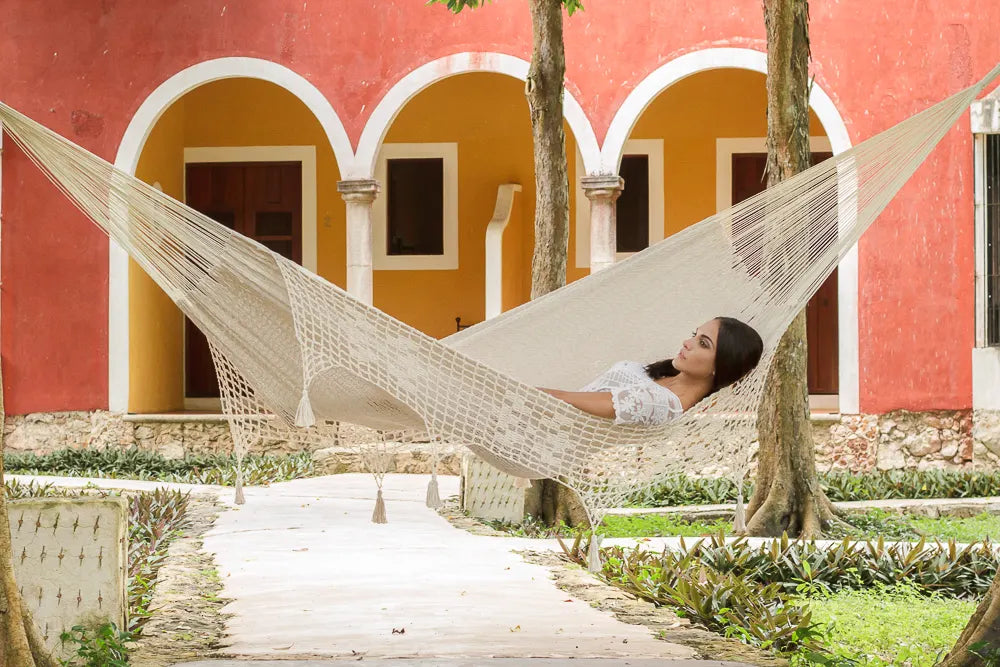 Outdoor undercover cotton Mayan Legacy hammock with hand crocheted tassels King Size Marble - Image 9