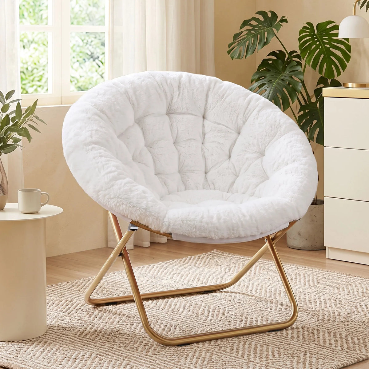 Artiss Cozy Saucer Chair Soft Faux Fur Folding Accent Chair for Bedroom White